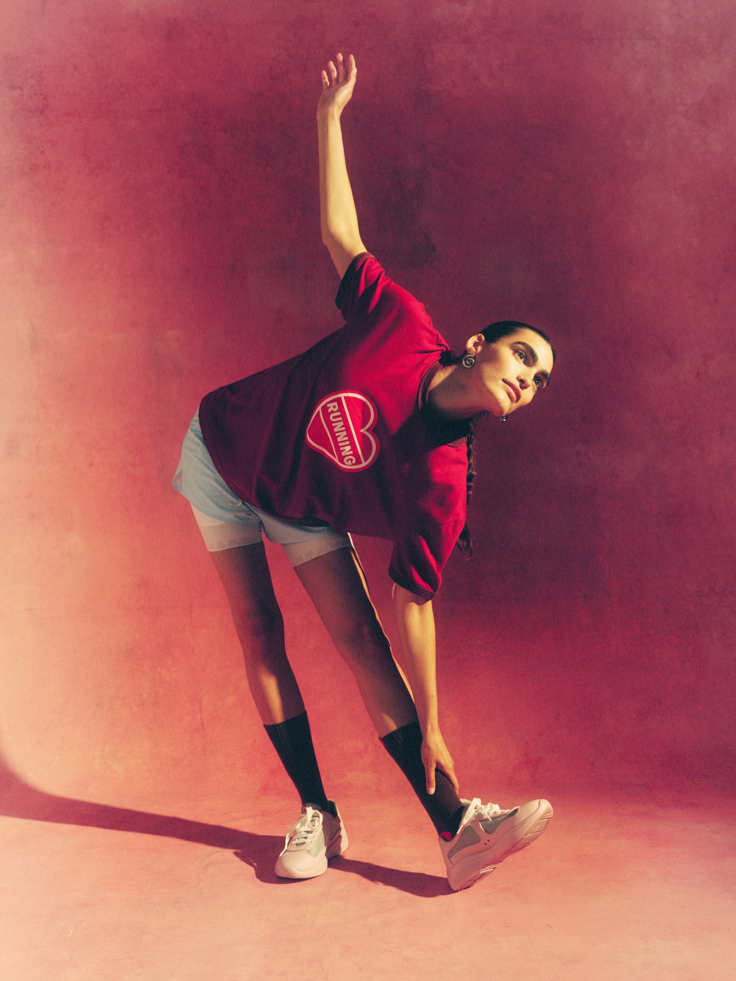 "Running" Ringer Tee in Maroon