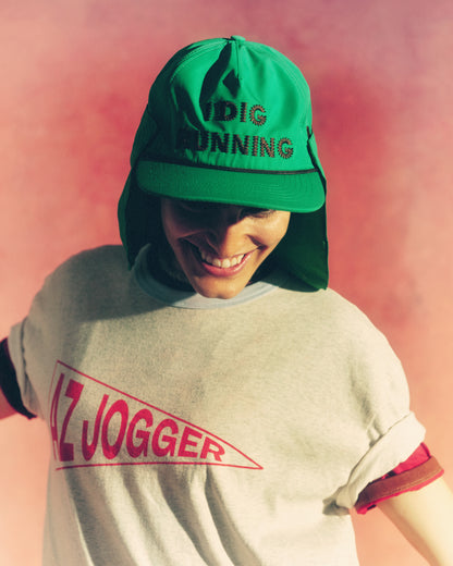 " I Dig Running" Magnet Trucker Green