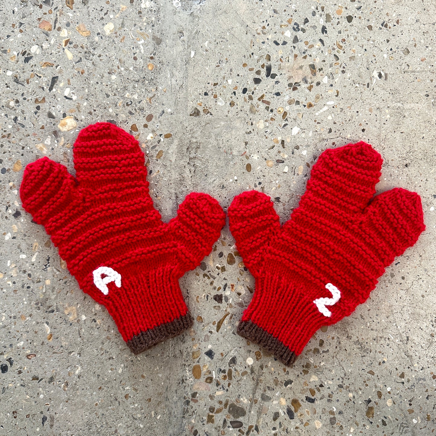 AZ MITTENS